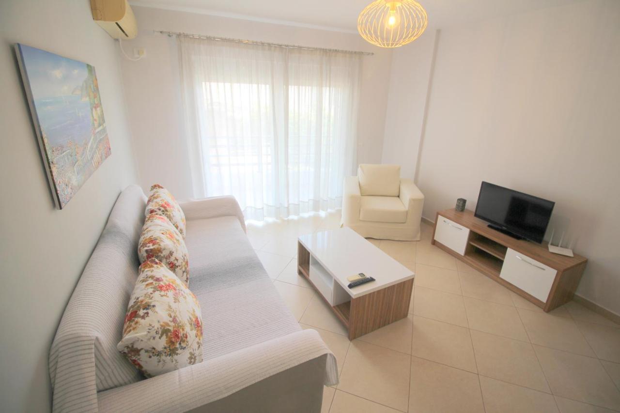 Kosta'S City Apartment Sarandë Exterior foto